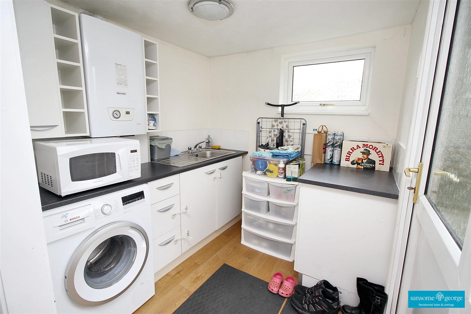 Fircroft Close, Tilehurst, Reading